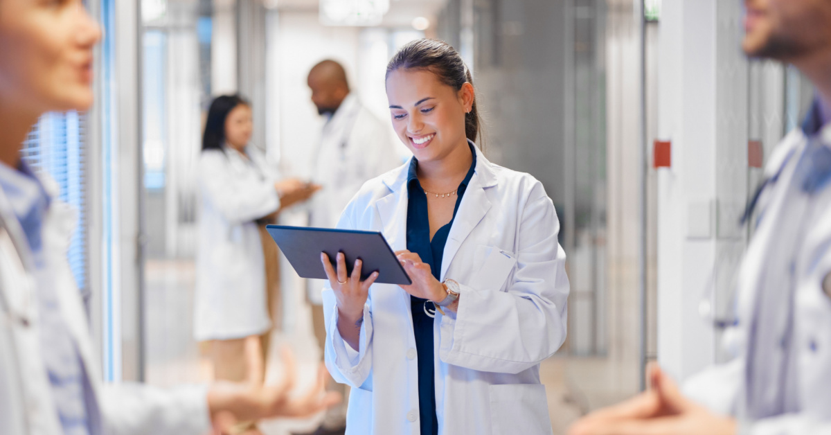 Shutterstock_2273374687